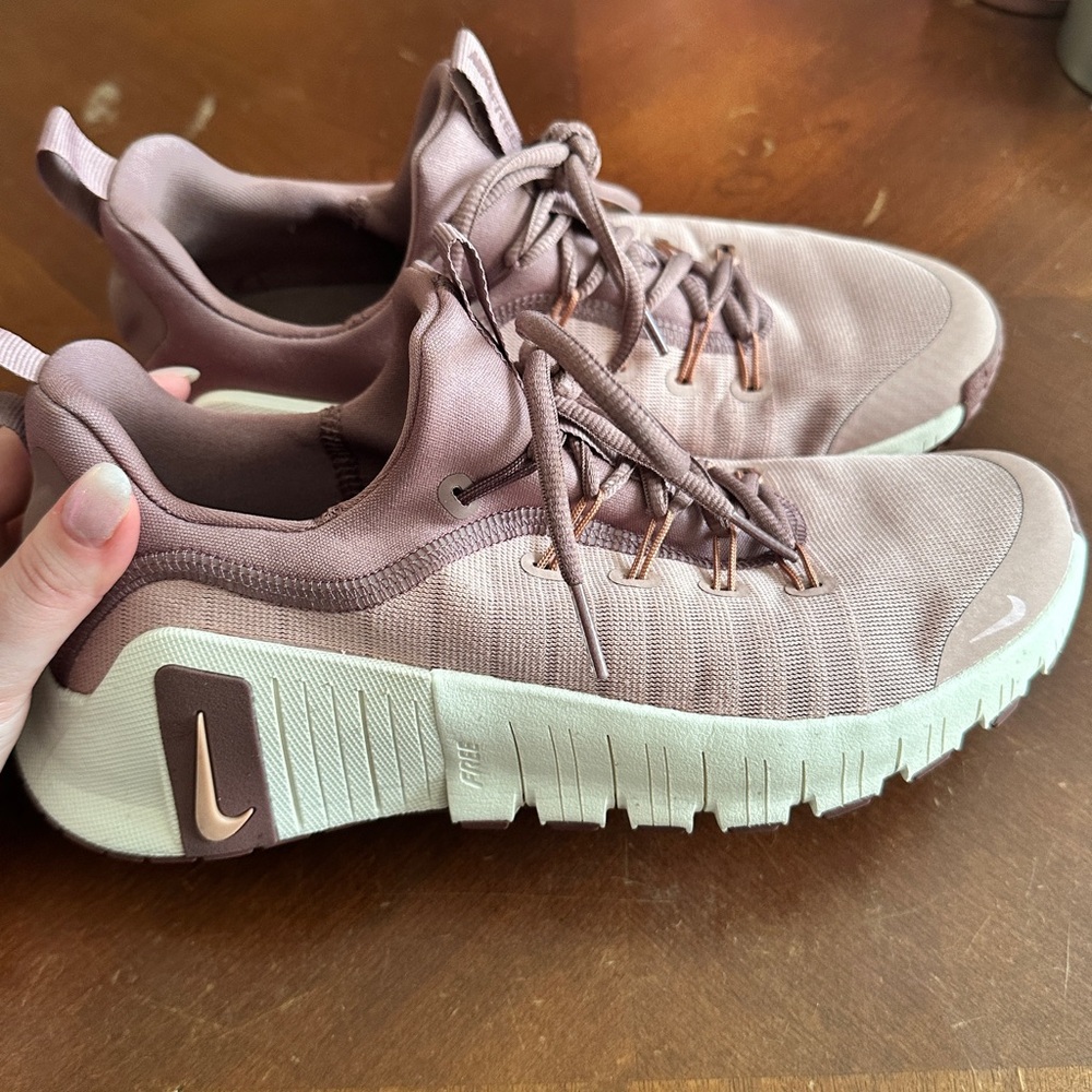 Nike Women's Metcon Free 6s
